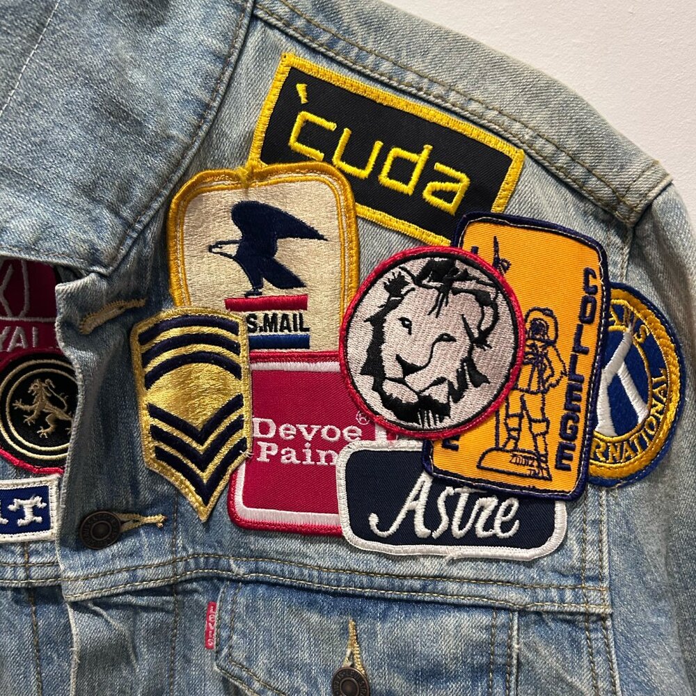 Levi's trucker one of a kind custom patched - Picture 3 of 11